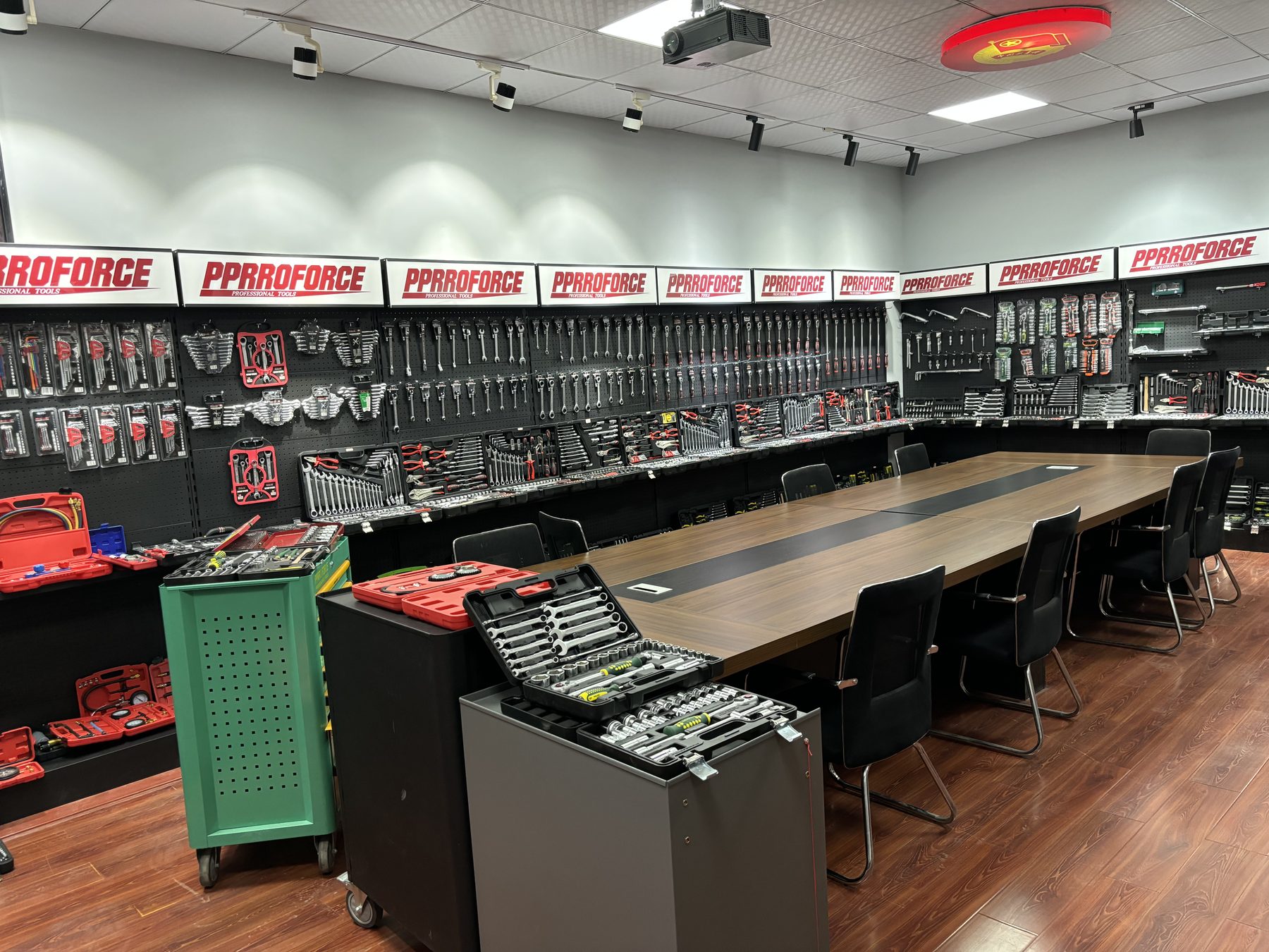 Showroom display of tool sets